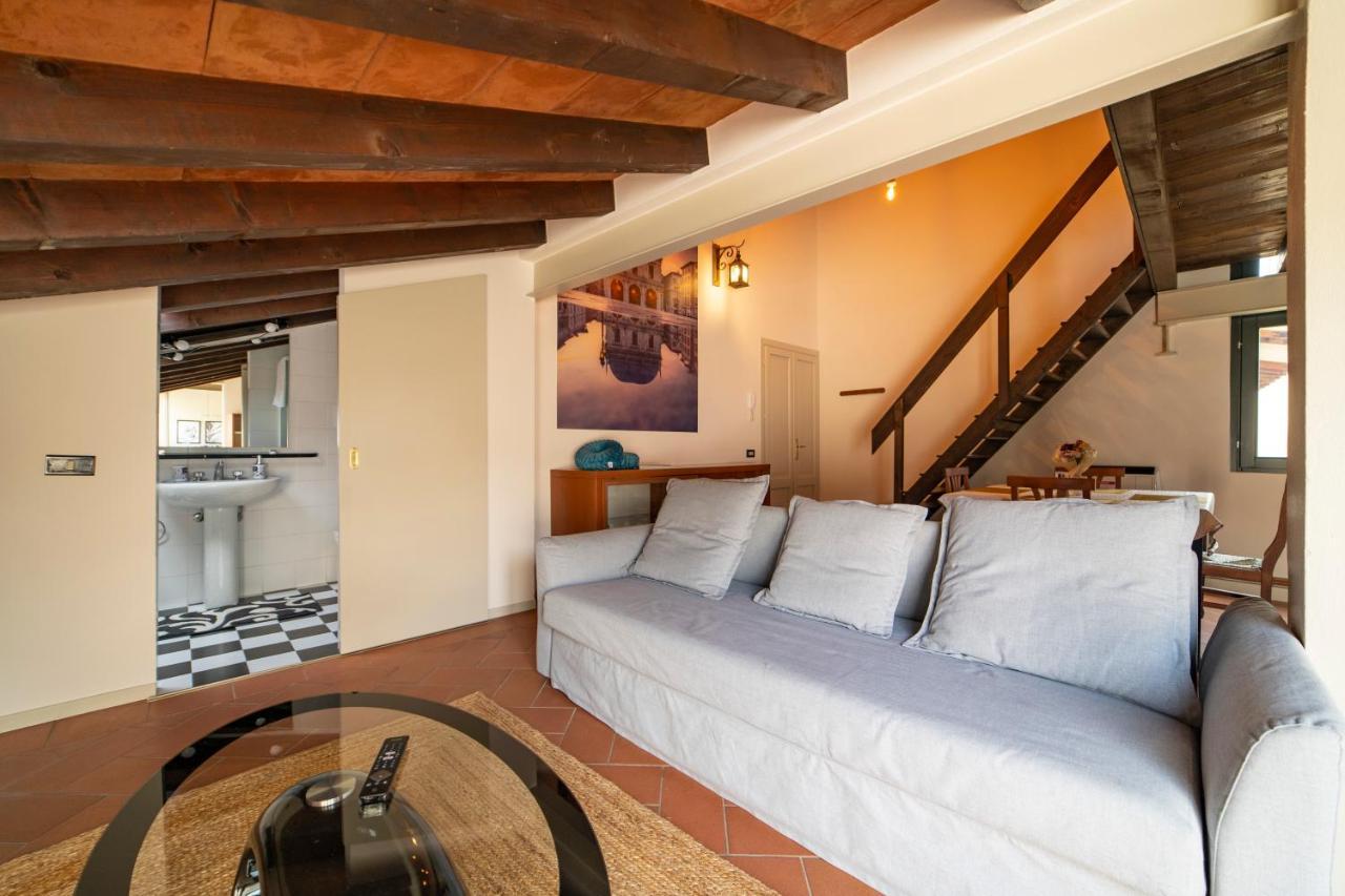 Invictus Apartment Brescia Luaran gambar