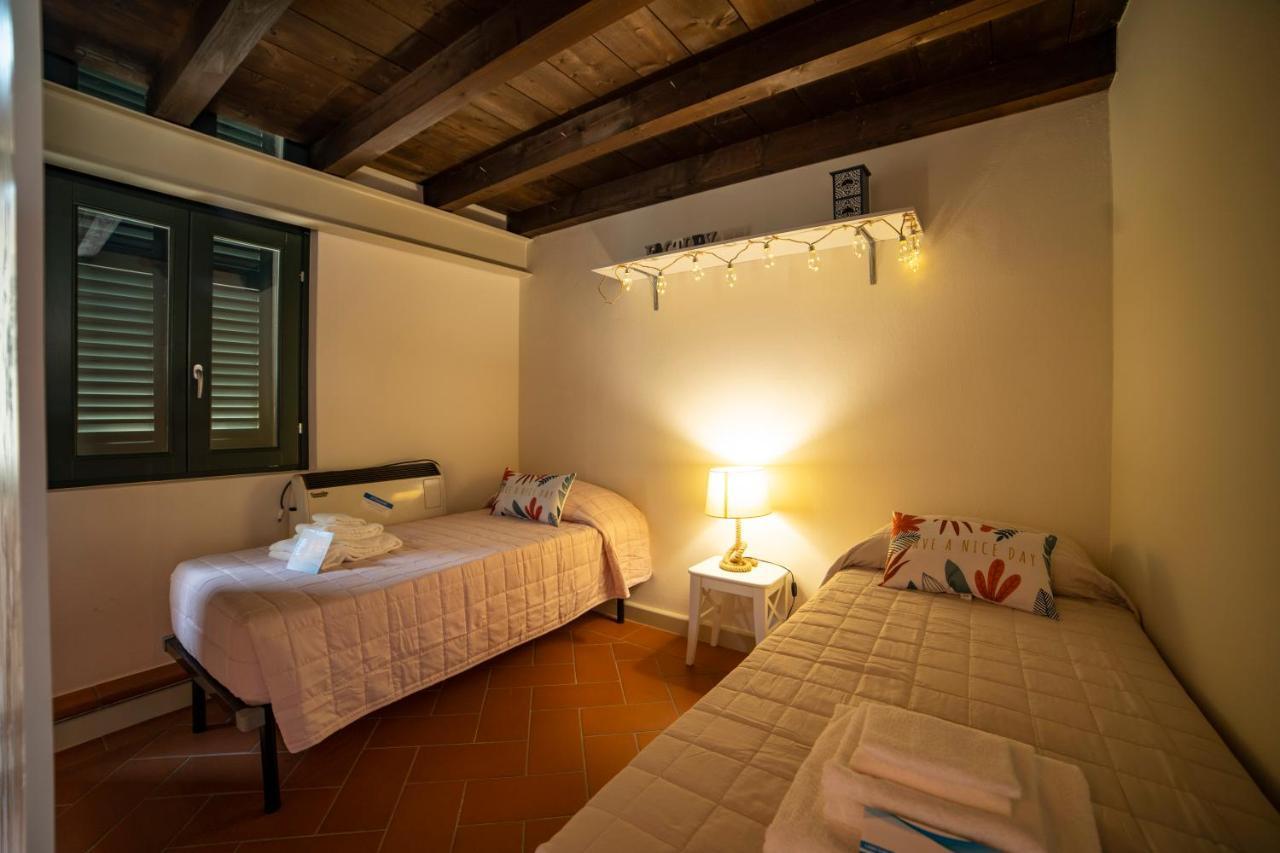 Invictus Apartment Brescia Luaran gambar